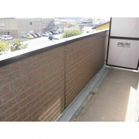 バルコニー　陽当たりの良いバルコニーです♪