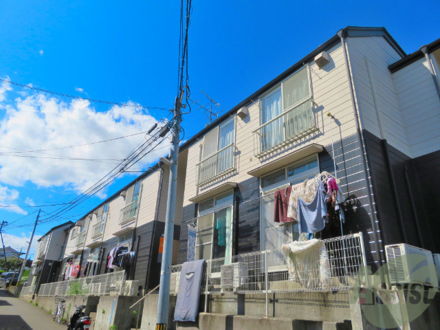 建物外観　青葉区八幡「長屋アパートメントＨＡＣＨＩ」