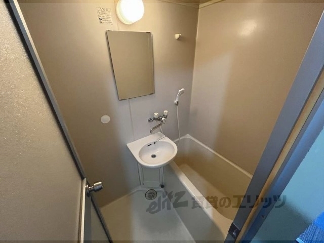 バス・シャワールーム　ユニットバス