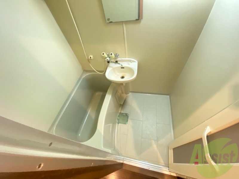 バス・シャワールーム