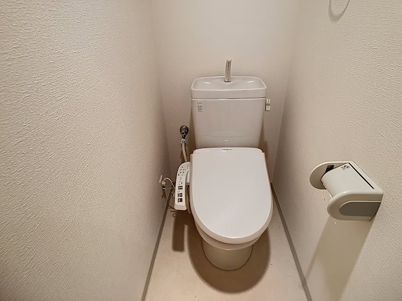 トイレ　※他の部屋参照※