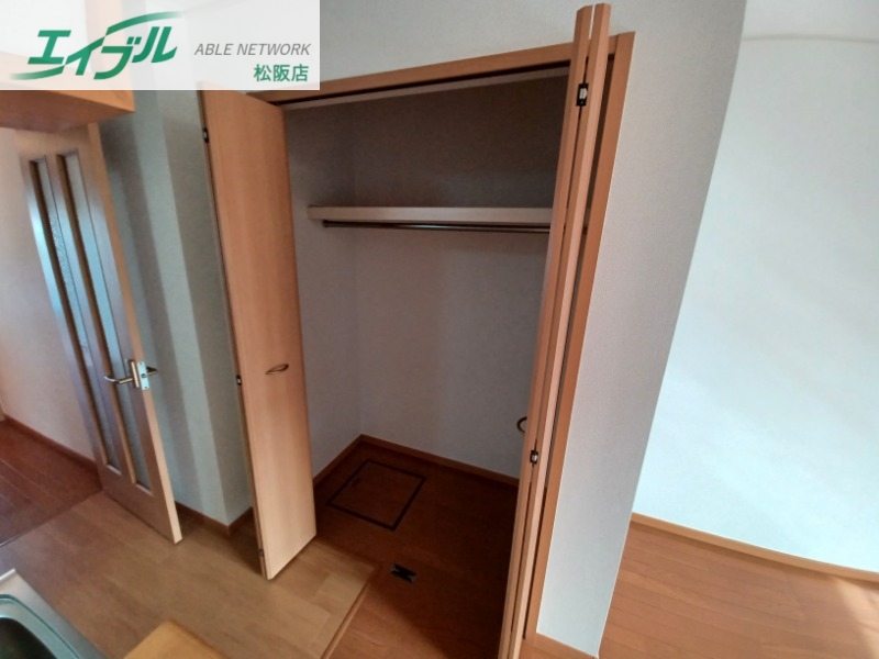 収納　同物件別部屋参考写真です。