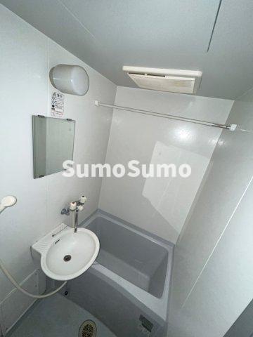 バス・シャワールーム　ゆったり過ごせるお風呂です