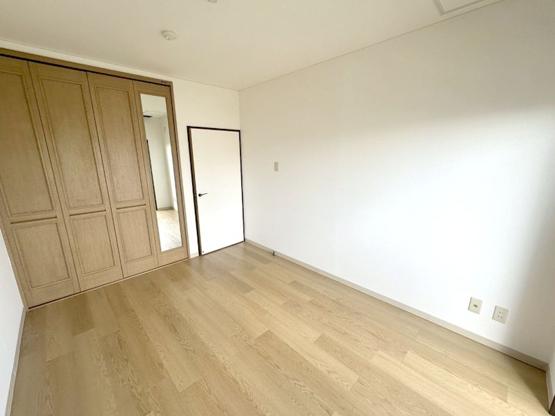 収納　洋室部分にもクローゼットあり