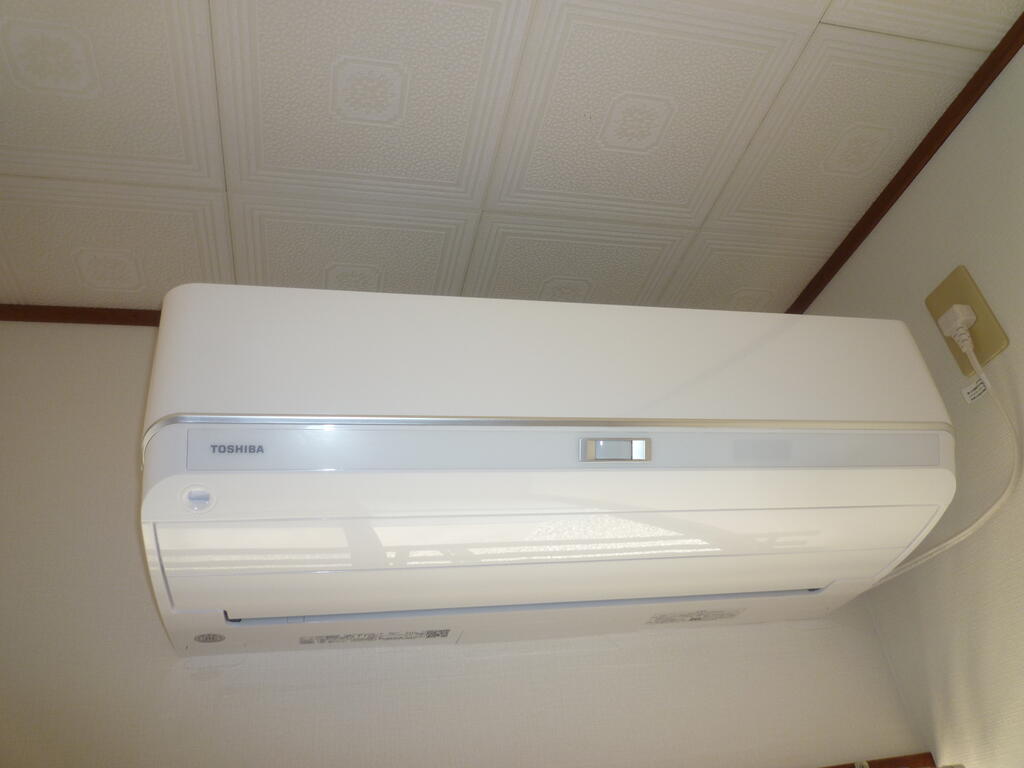 その他設備　エアコン１台