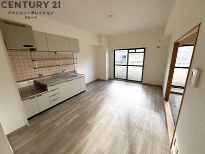 居室・リビング　約11帖の広いDK。