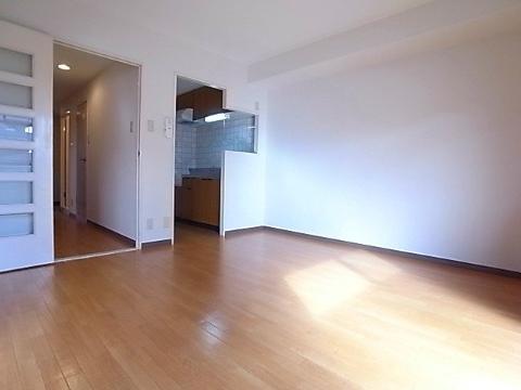 居室・リビング　リビング