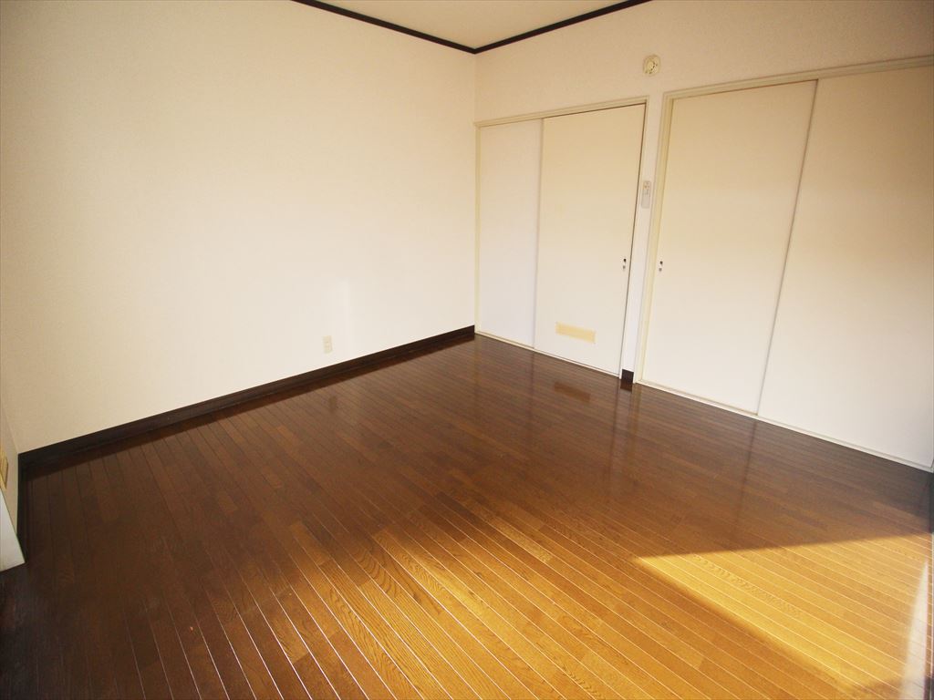 居室・リビング　別部屋の写真です。