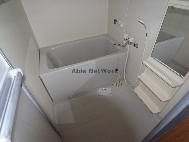 バス・シャワールーム　※同物件・別部屋写真