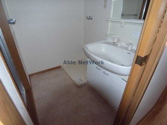 洗面設備　※同物件・別部屋写真