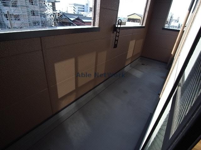 バルコニー　※同物件・別部屋写真