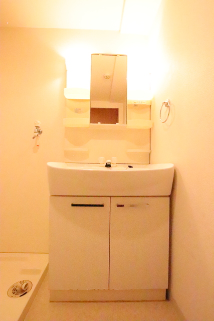 洗面設備　独立洗面所です◎