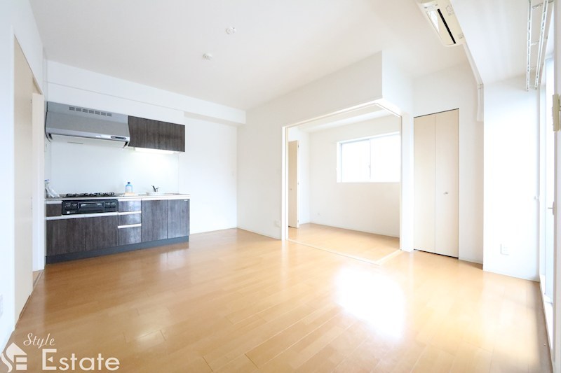 居室・リビング　リビング