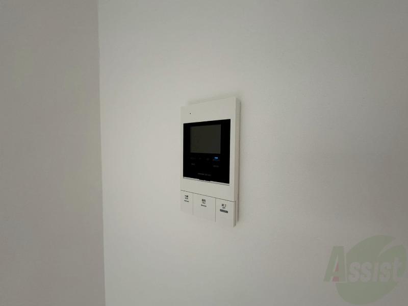 セキュリティ　ＴＶモニター付インターホンです。来客者の顔が見えるので安心！