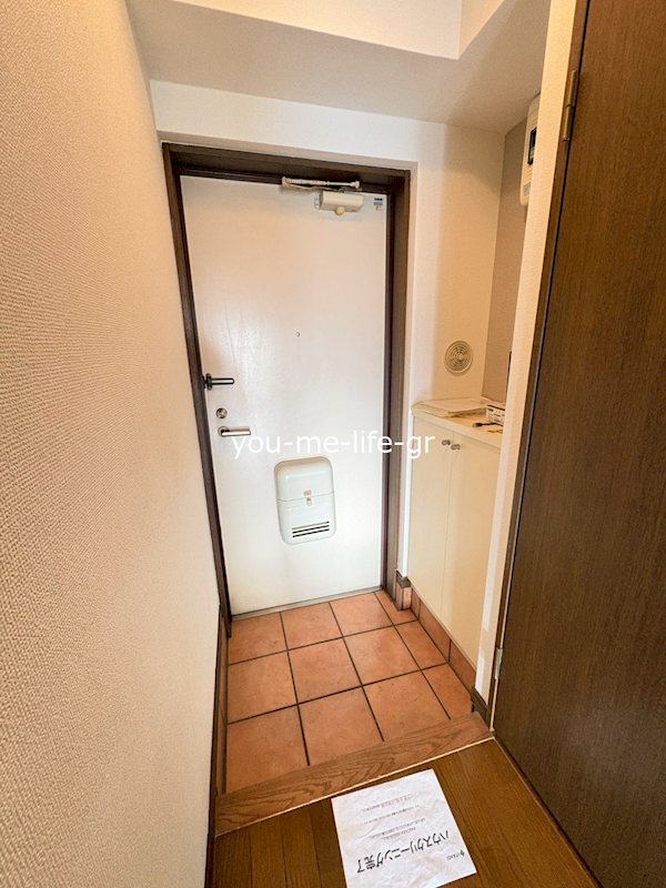 玄関　同間取参照