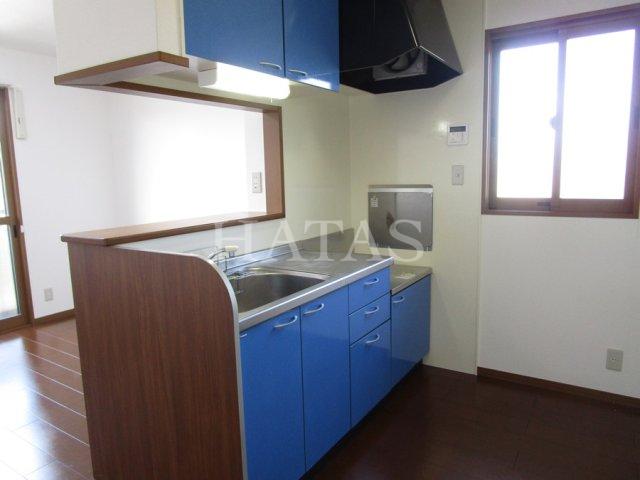 キッチン　同物件別部屋です。