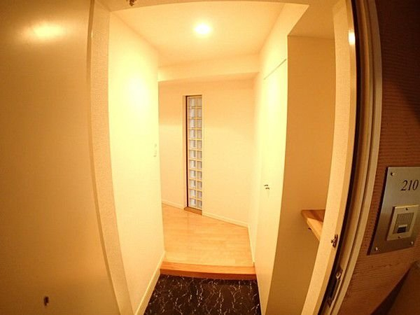 玄関　別号室参照