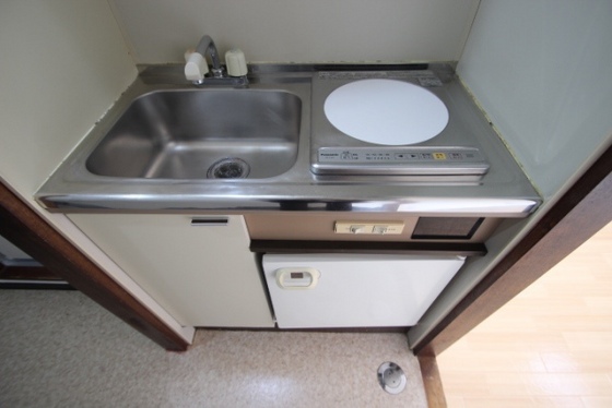 キッチン　※別部屋の写真です