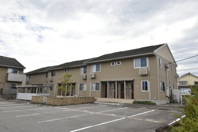 建物外観　きれいな外観です