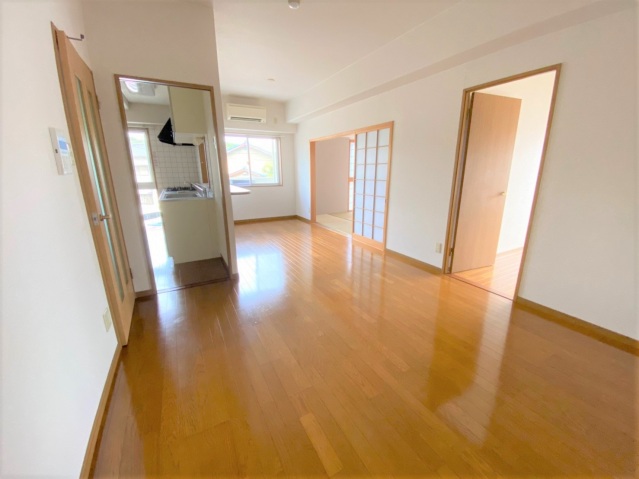 居室・リビング　LDK15帖で広々♪　※写真は202　現状優先