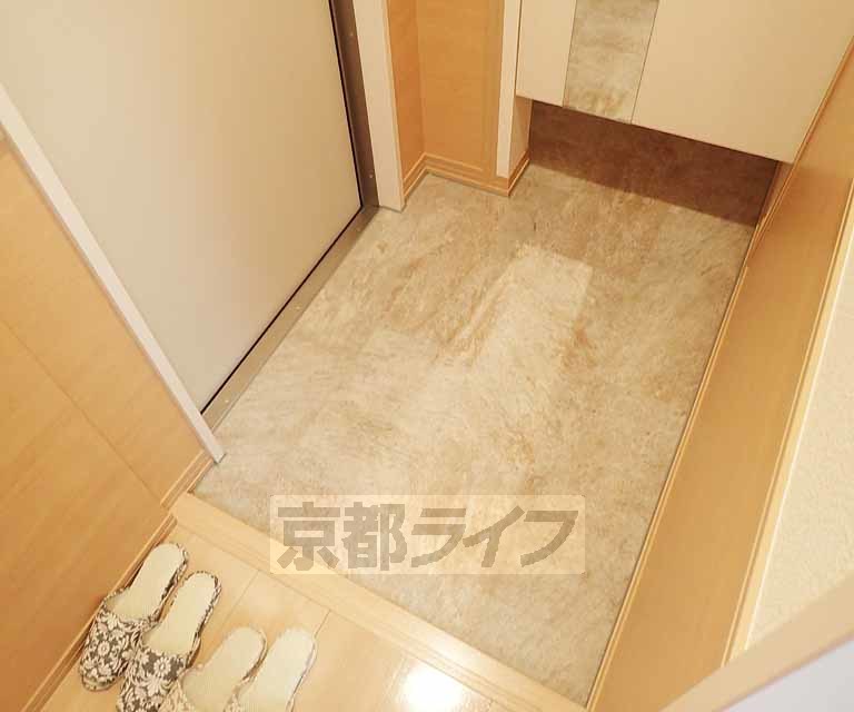 玄関　スペースに余裕があります