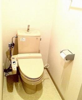 トイレ　他部屋参考写真です