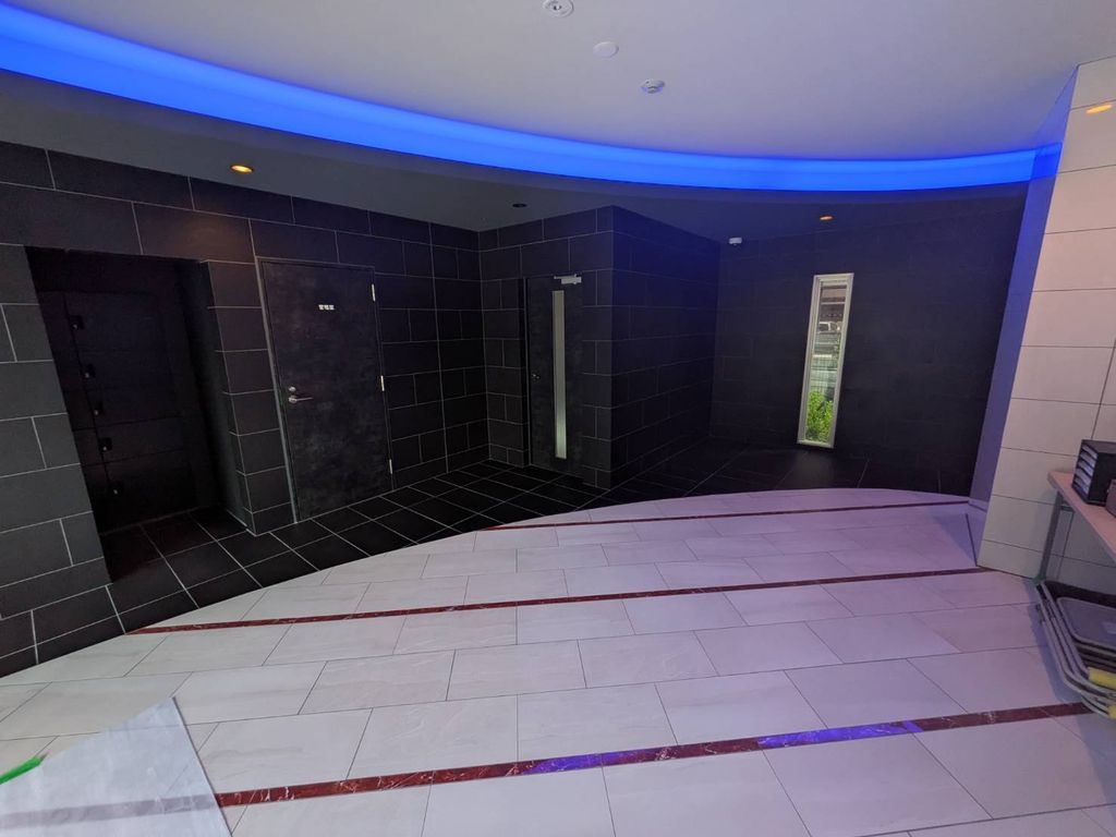 ロビー　エントランス