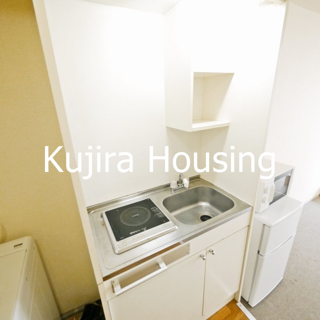 キッチン　キッチンは電気コンロ１口です♪