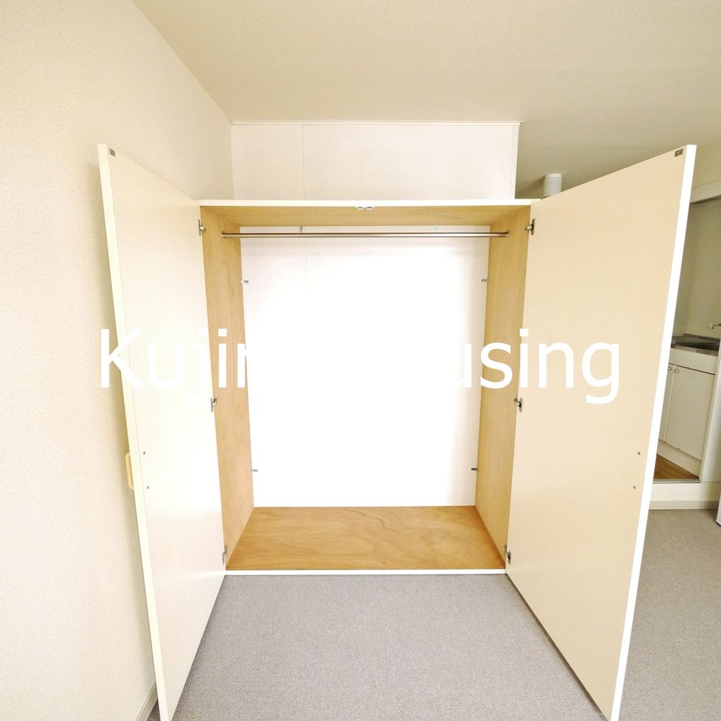 収納　お部屋のクローゼットになります♪