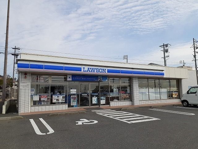 コンビニ　ローソン常滑金山店（コンビニ）まで656m