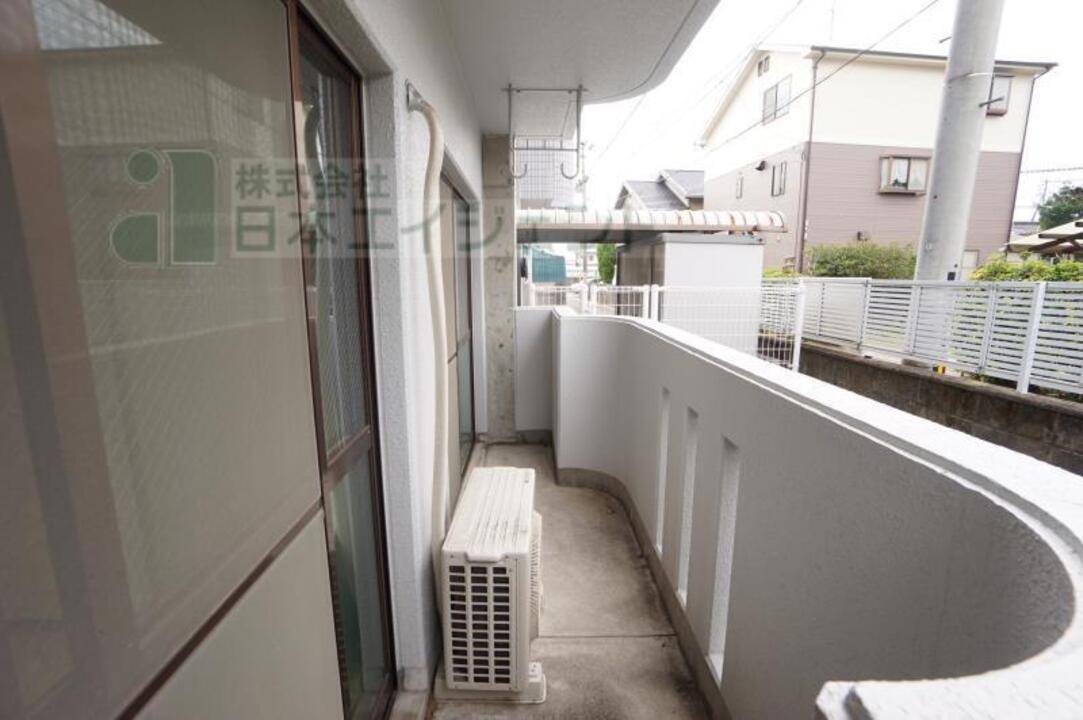 バルコニー　バルコニー