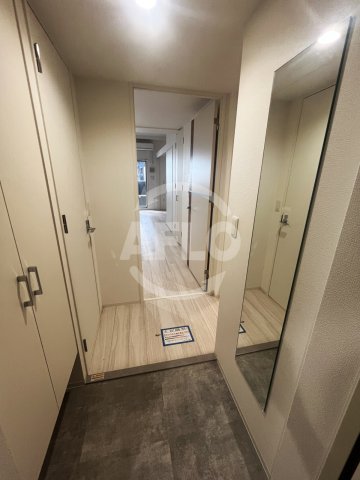 玄関　セレニテフラン谷町四丁目　玄関