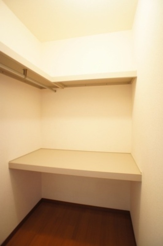 収納　図面と現状に相違がある場合には現状を優先