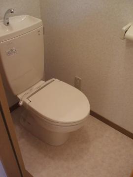 トイレ　トイレ