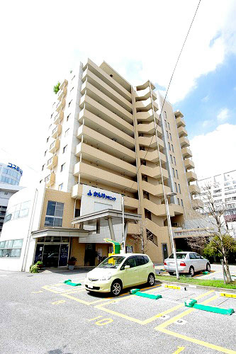 建物外観　クロワサンス