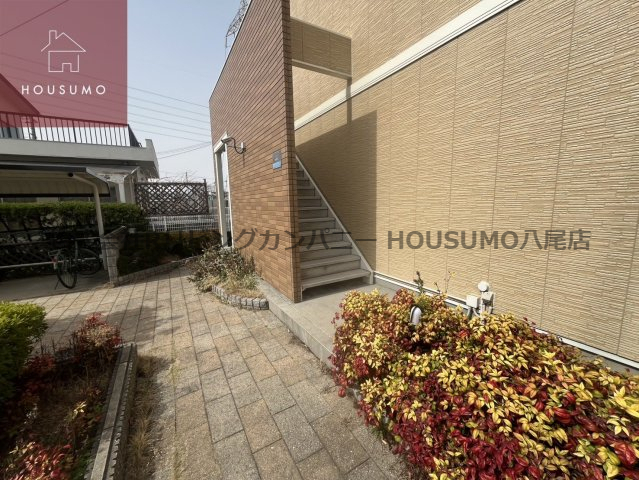 エントランス　建物の内部です