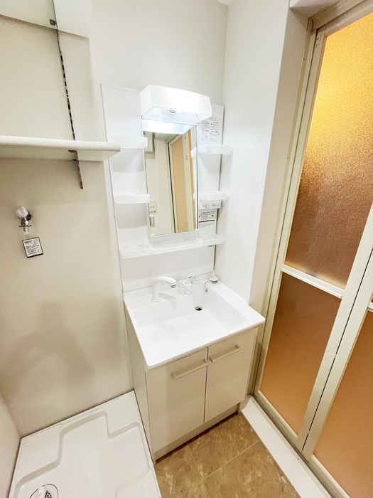 洗面設備　同型タイプ