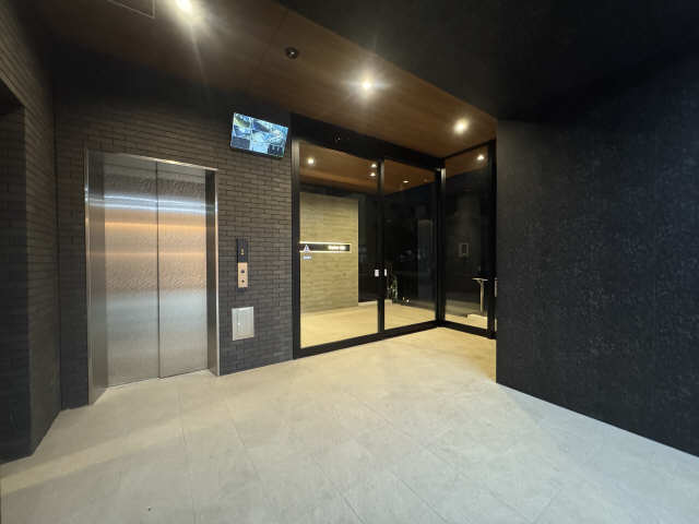 ロビー　エレベーターホール