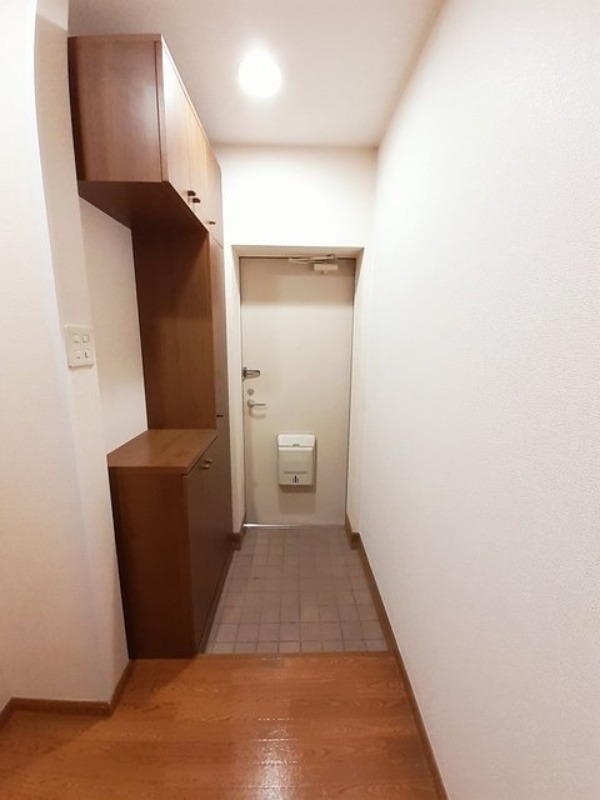 玄関　図面と現状に相違がある場合には現状を優先