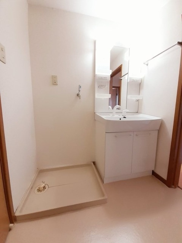 洗面設備　図面と現状に相違がある場合には現状を優先