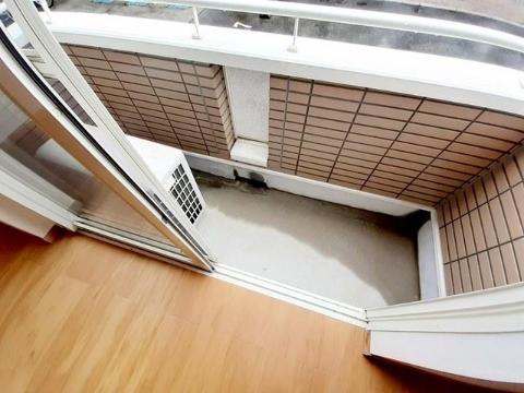 バルコニー　ベランダ