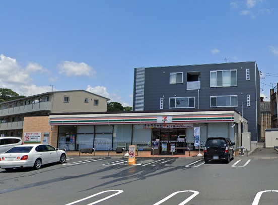 コンビニ　セブンイレブン（コンビニ）まで1171m