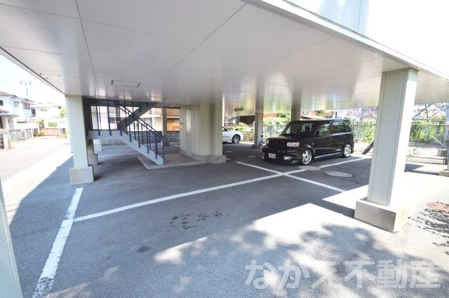 駐車場　カースペースがあります
