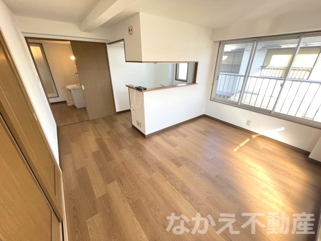 居室・リビング　ゆったり過ごせる居間です