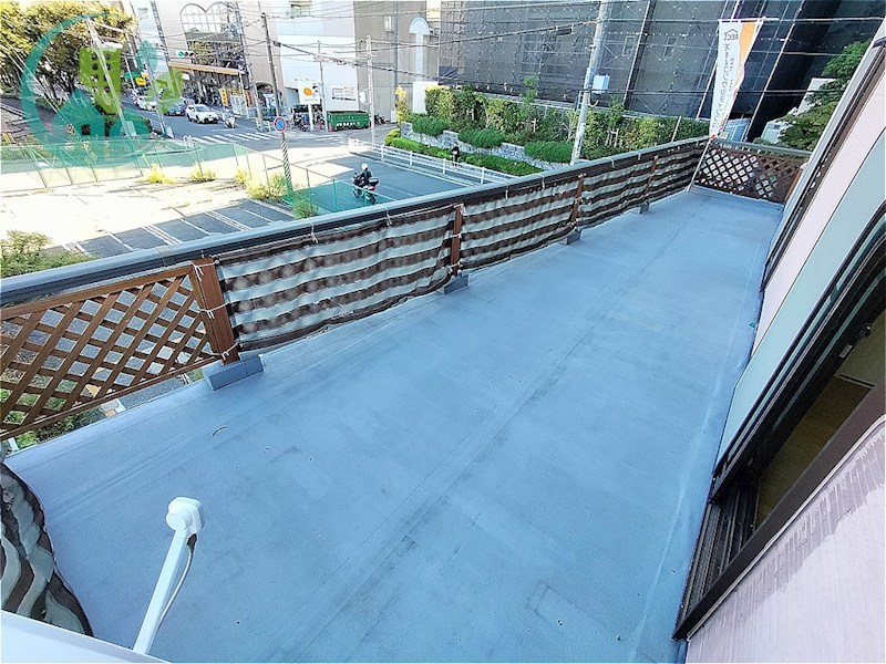 バルコニー　篠原南町5丁目貸家