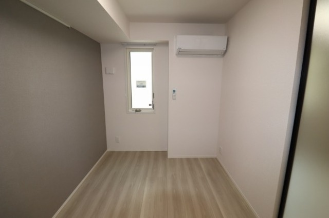 その他部屋・スペース　テラス側洋室？