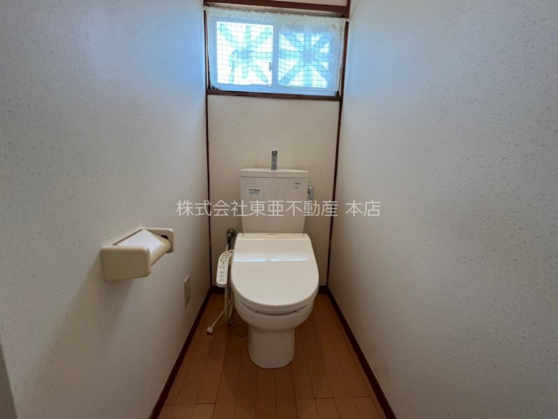 トイレ　別部屋写真