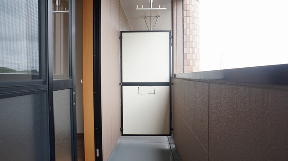 バルコニー　ベランダ