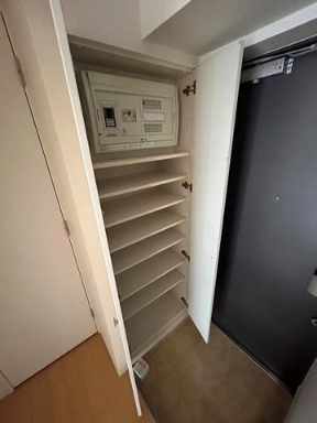 玄関　シンプルで使いやすい玄関です