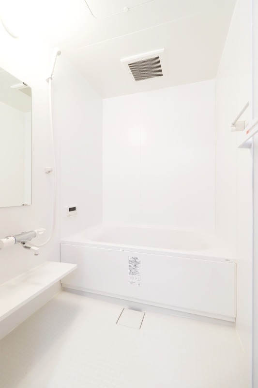 バス・シャワールーム　図面と現状に相違がある場合には現状を優先